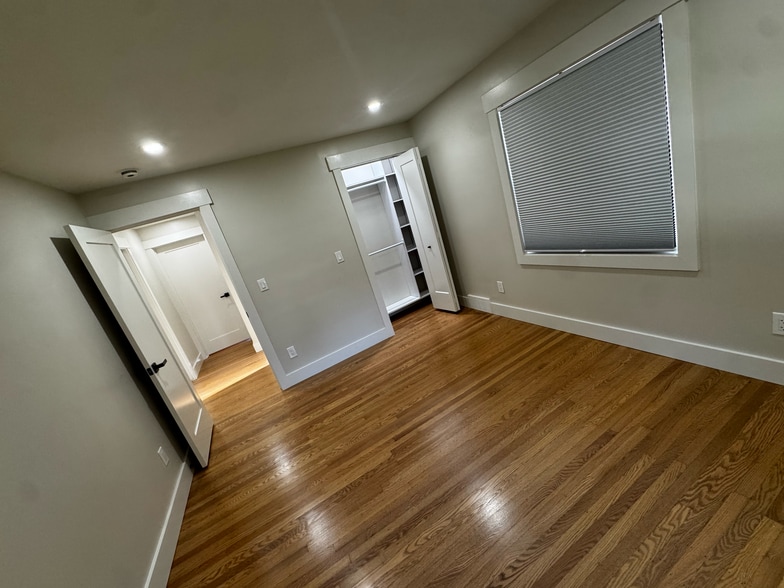 Bedroom with Closet Kit - 2936 Lake Ave