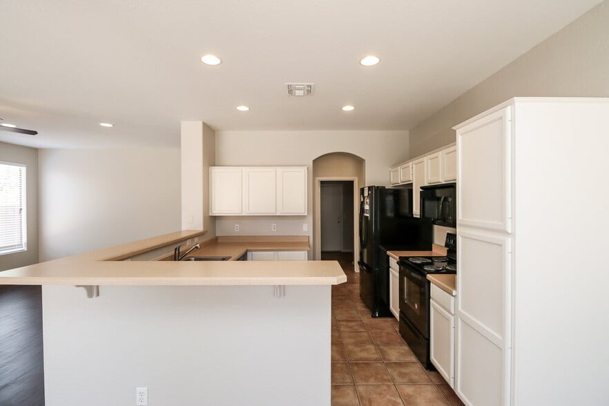 Building Photo - 12750 W Merrell St