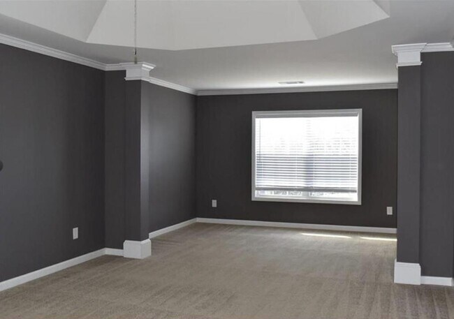 Building Photo - 3327 Edenridge Ct