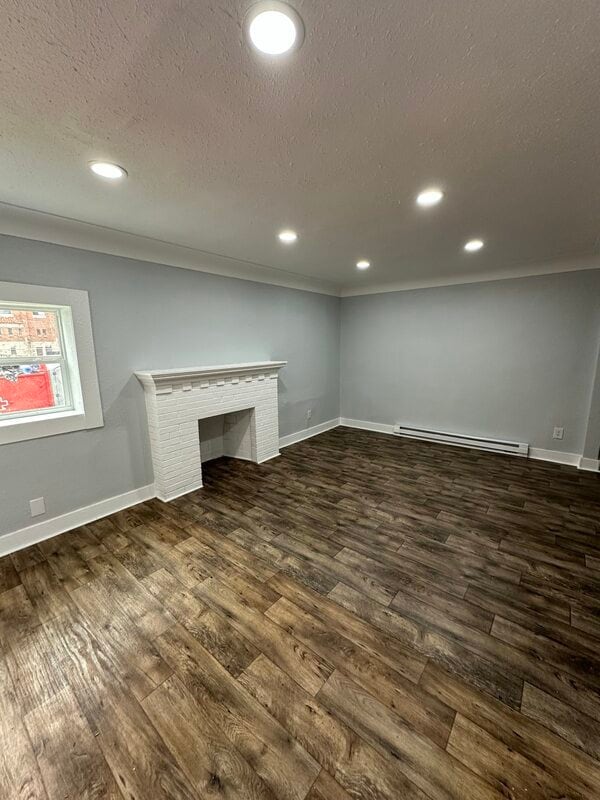 Building Photo - 5088 Queens Ave