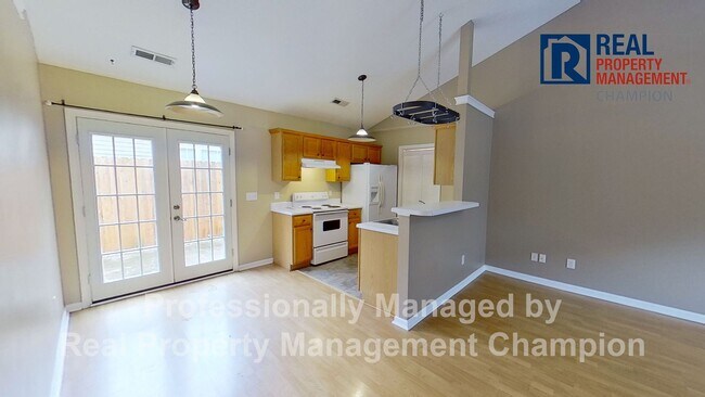 Building Photo - 811 Grathwol Dr
