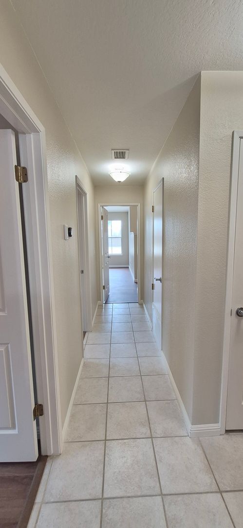Building Photo - Ulatis Creek Estates