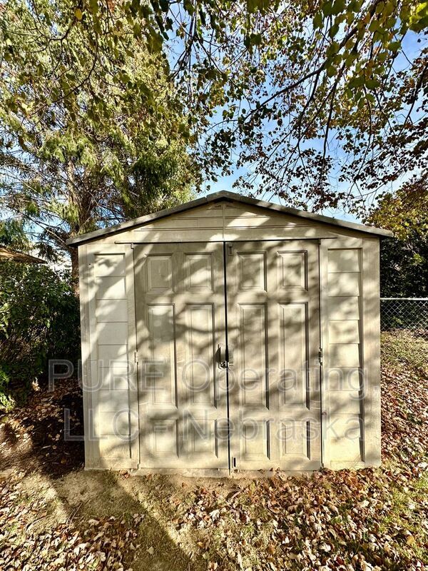 Building Photo - 8005 S 152nd St