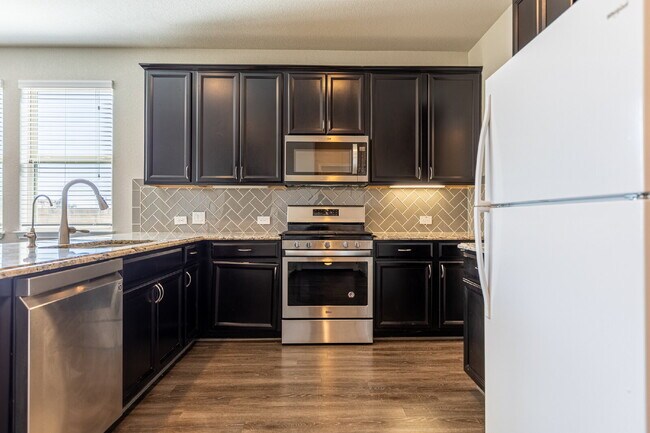 Building Photo - 12606 Elemina Trl