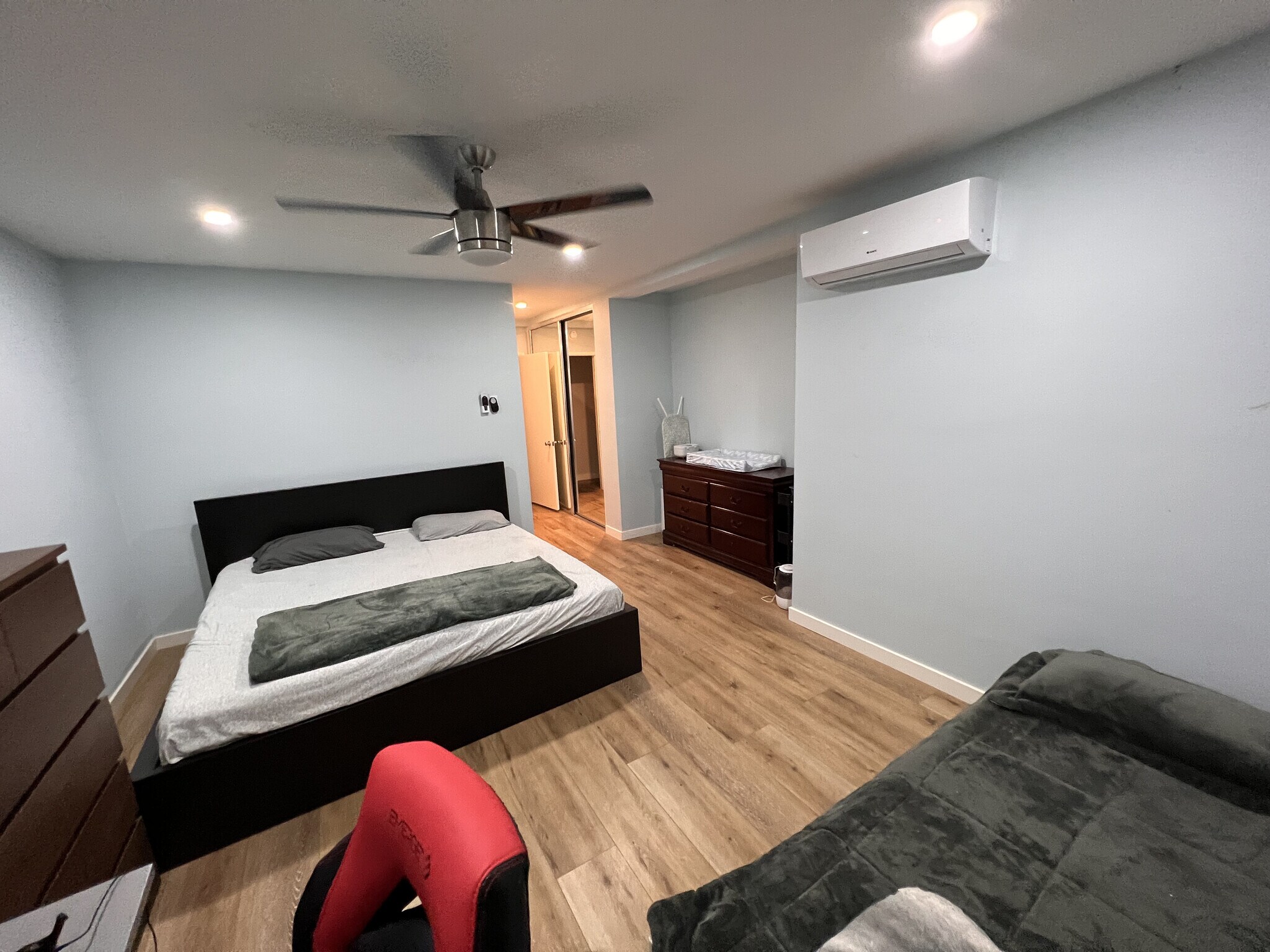 Building Photo - 5651 Sumner Way