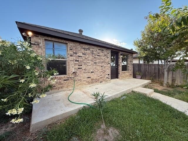 Building Photo - 3412 La Terraza Wy