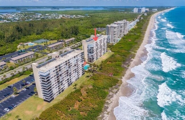 Building Photo - 4250 N Hwy A1A