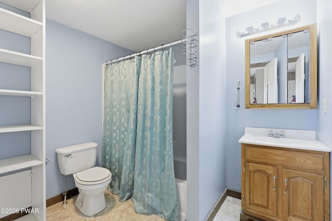 Building Photo - 760 Hudson St