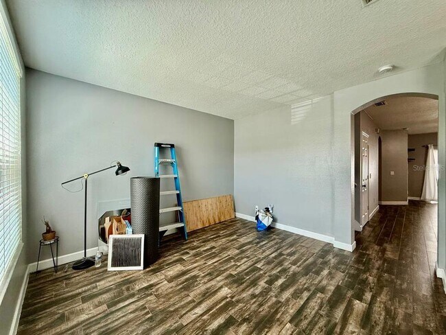 Building Photo - 3421 Santa Rita Ln