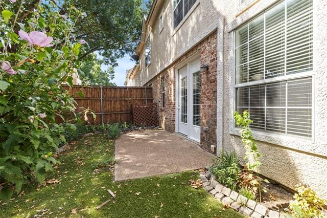 Building Photo - 4452 Jardin St