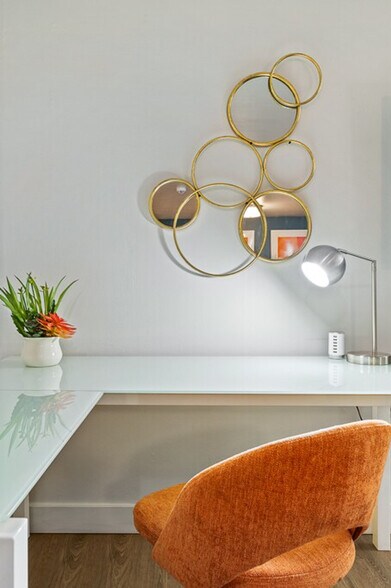 Building Photo - 540 104th Ave SE