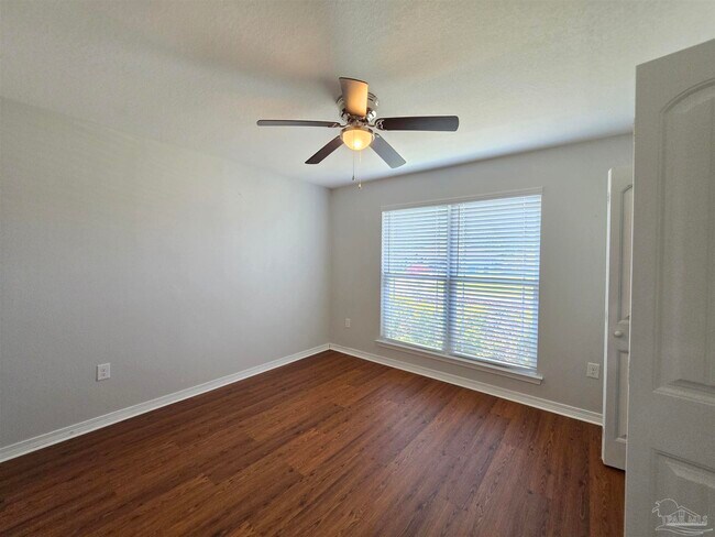 Building Photo - 5574 Peach Dr