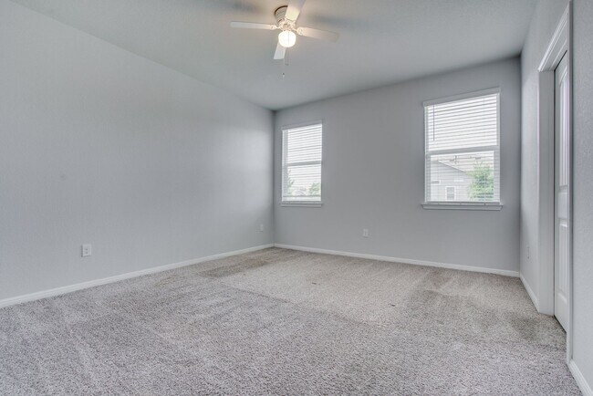 Building Photo - 14222 Handel Dr