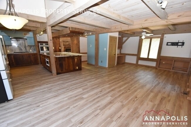 Building Photo - 1810 View Top Ct