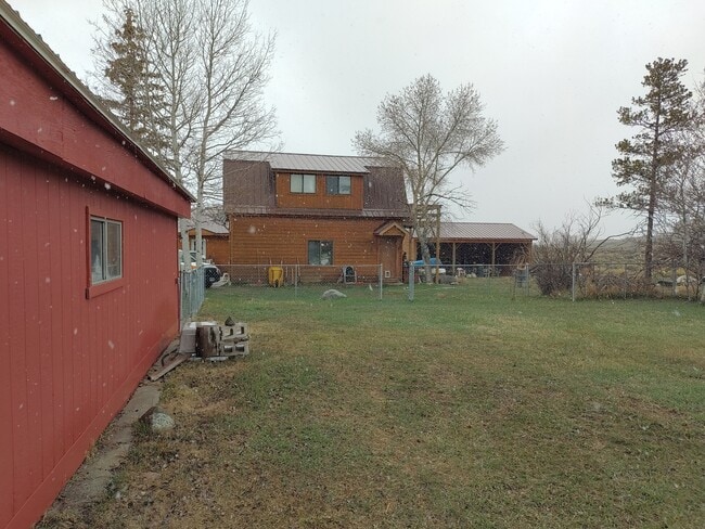 Building Photo - 20 Orcutt Dr