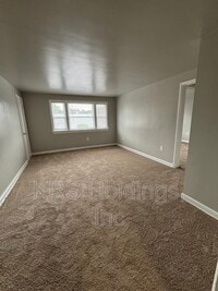Building Photo - 5423 Remuda Dr