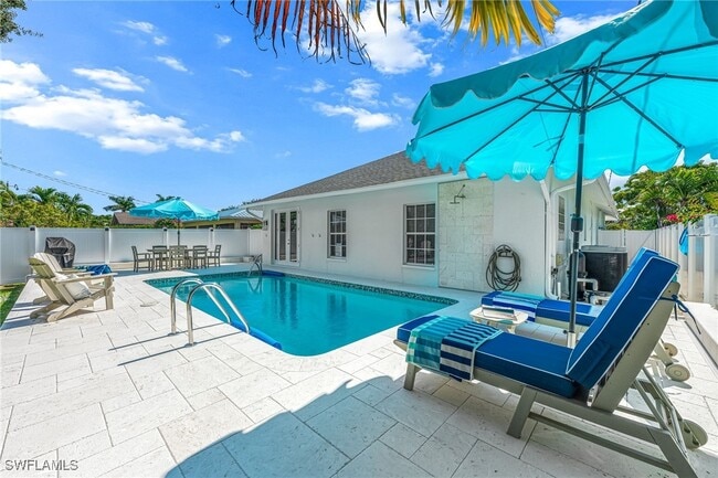 Building Photo - 575 101st Ave N