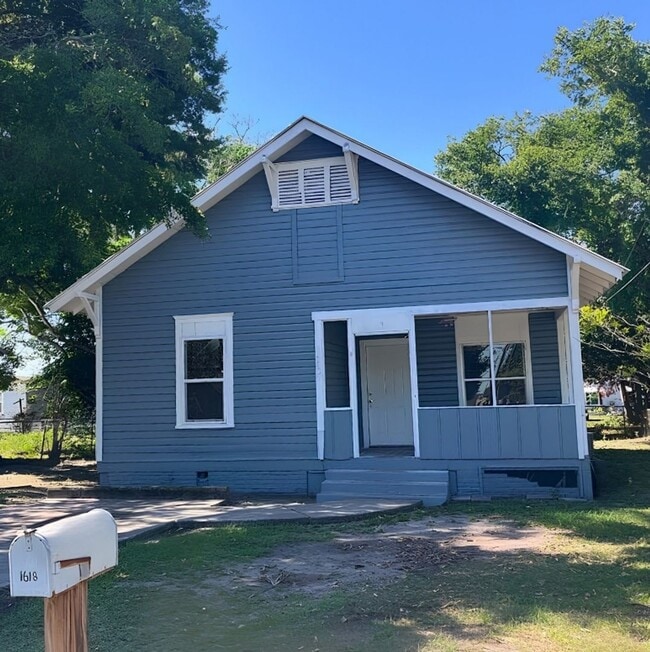 Building Photo - 1618 Wayman St