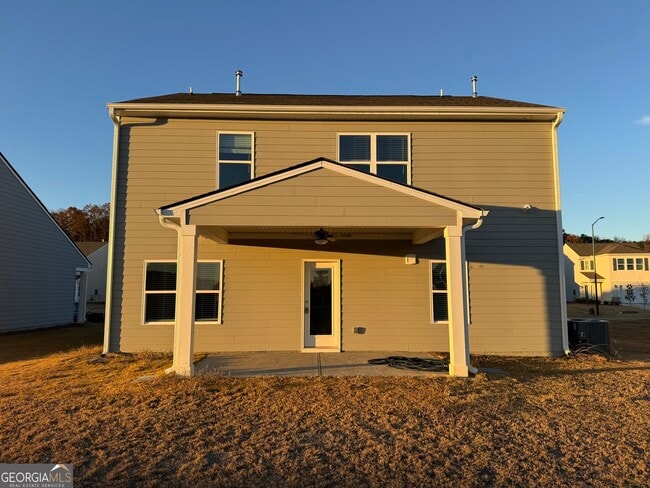 Building Photo - 102 Lavender Cir