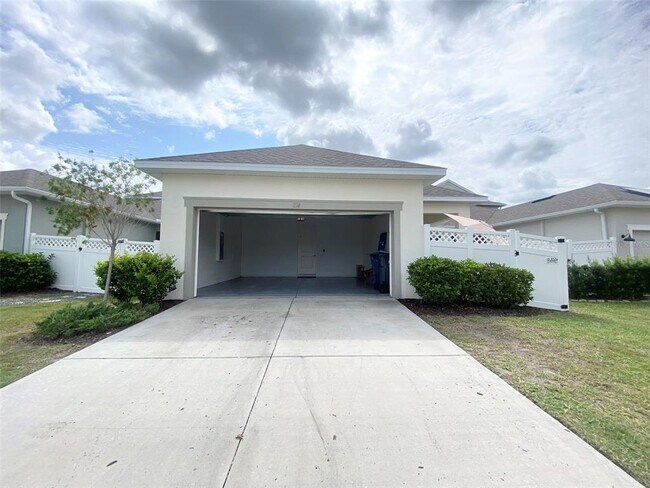 Building Photo - 724 Winterside Dr