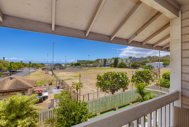 Building Photo - 33 Waiaka Ln