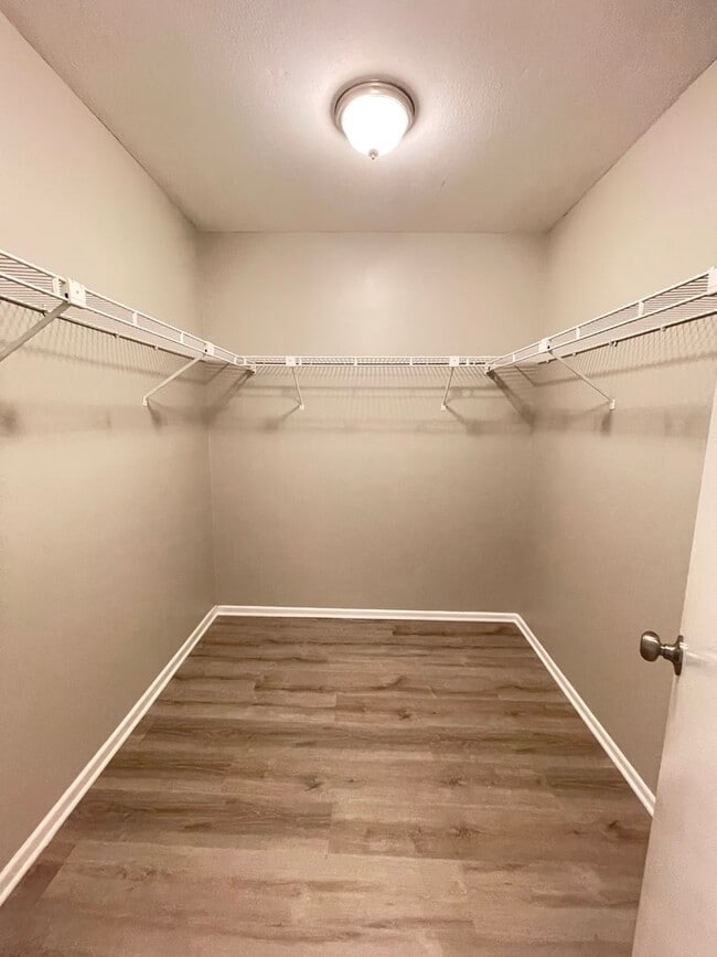 Building Photo - 3 Bedroom 2 Bath Home in Lakewood at the Crossings