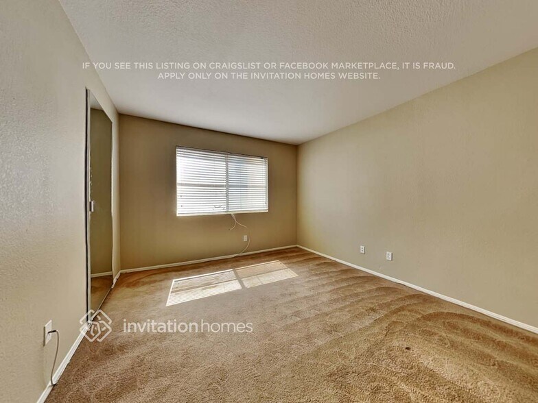 Building Photo - 5029 W Ave M12