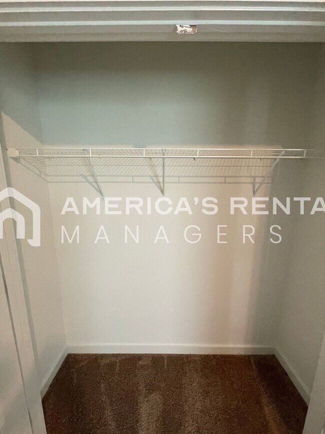 Building Photo - Home for Rent in Brookwood, AL!!! View wit...