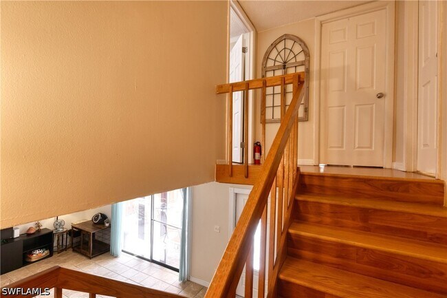 Building Photo - 1724 Park Meadows Dr