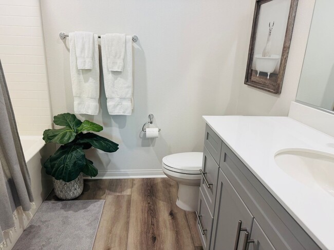 Building Photo - Experience Luxury Living With 4 Bedrooms o...