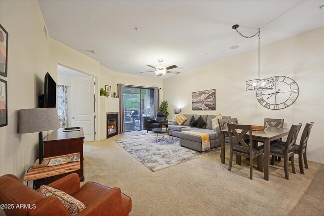 Building Photo - 36600 N Cave Creek Rd