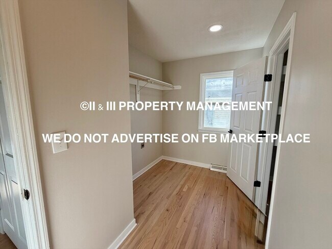 Building Photo - 9209 Hayes Dr