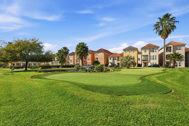 Building Photo - 7239 Laguna Villas