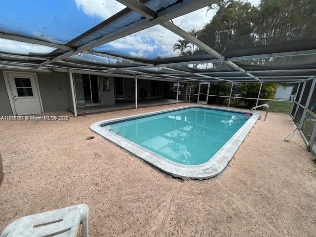 Building Photo - 7130 Granada Blvd
