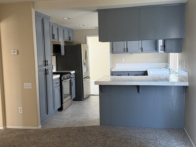 Building Photo - 1439 Avena Way