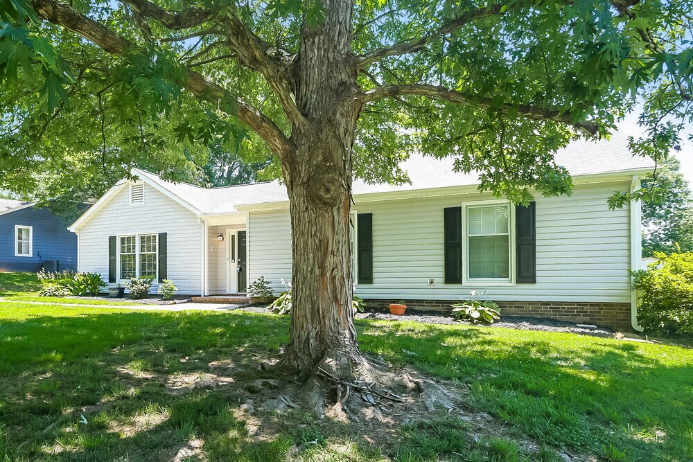 Building Photo - 7506 Pirates Cove Ct