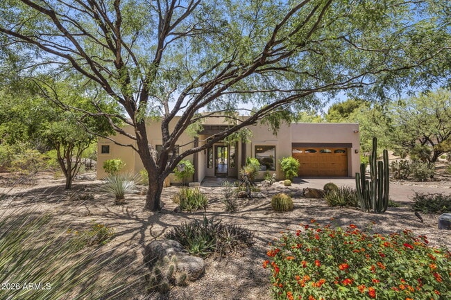 Building Photo - 3105 E Arroyo Hondo Rd