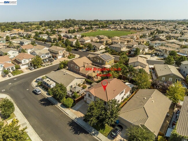 Building Photo - 684 Brazelton Cir