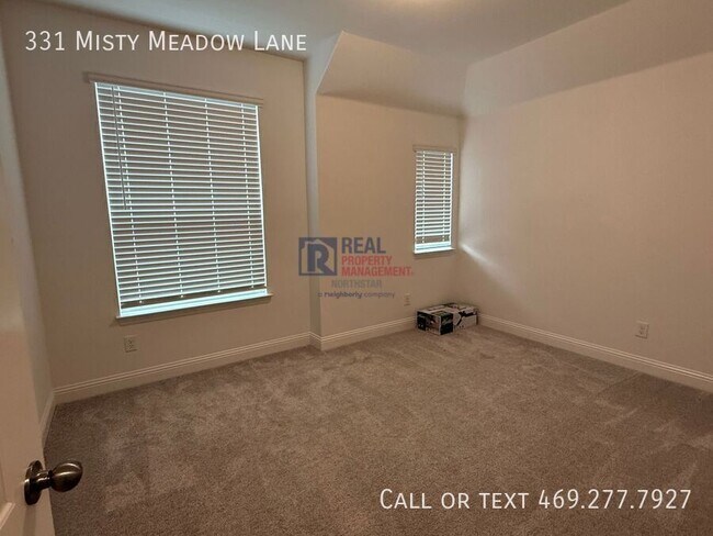 Building Photo - 331 Misty Mdw Ln