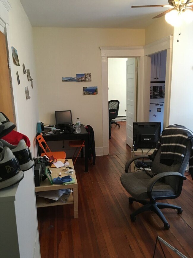 Primary Photo - East Rock 1BR Close to Yale SOM
