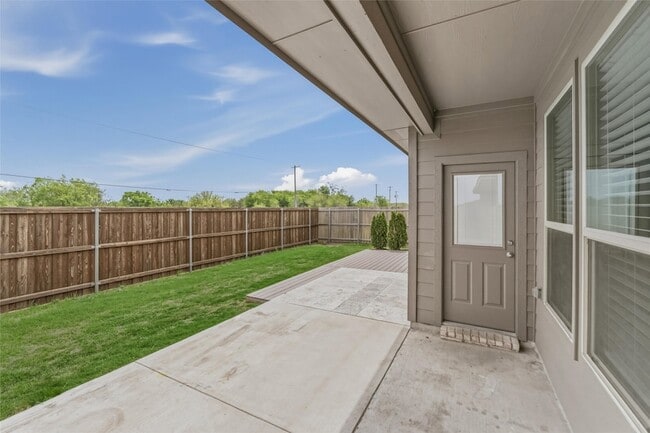 Building Photo - 9749 Serviceberry Ln