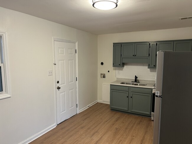 Building Photo - 2205 Evans Ave NW