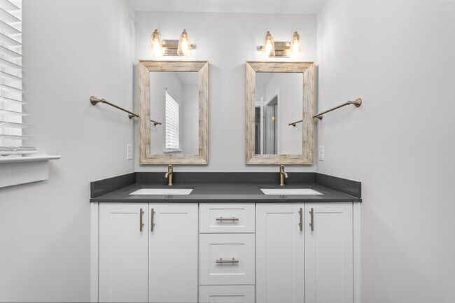 Building Photo - 5421 Texel Ln