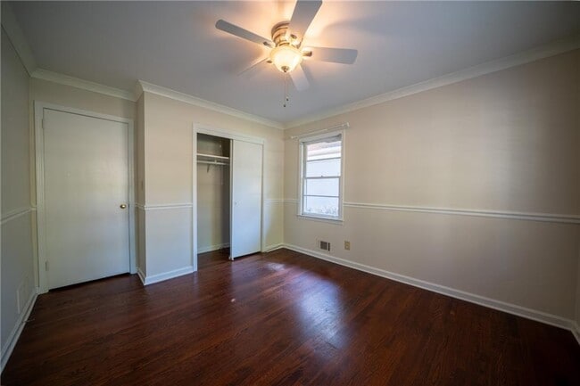 Building Photo - 1501 Diamond Head Dr