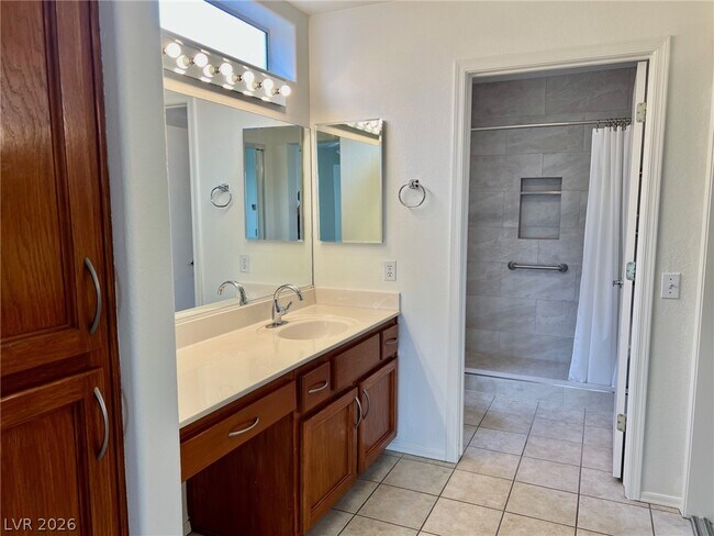 Building Photo - 2720 Hope Forest Dr