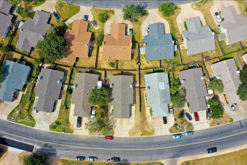 Building Photo - 619 Luther Dr