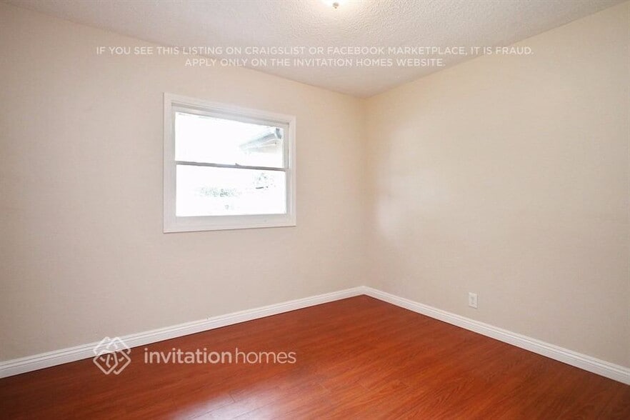 Building Photo - 720 Highlander Ave