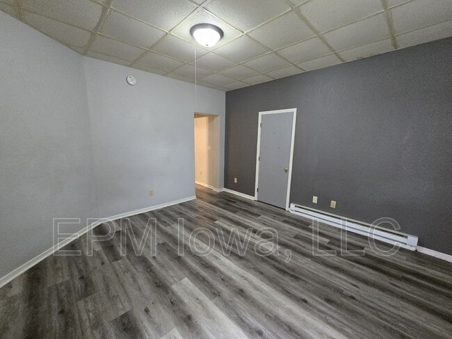 Primary Photo - 223 1/2 Allen Street