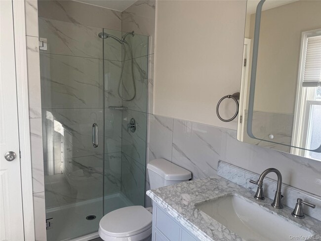 Building Photo - 261 Wilson Ave