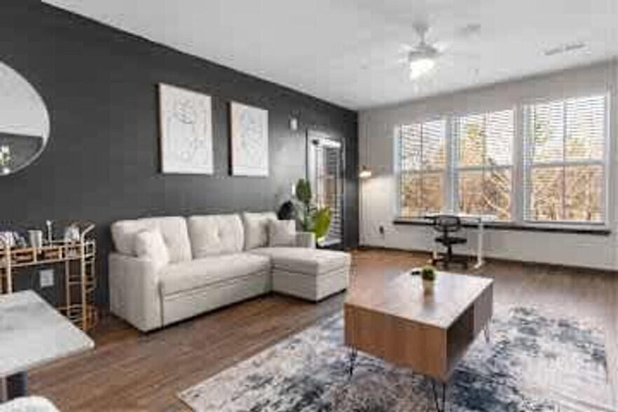 Building Photo - 1540 Dunn Rd